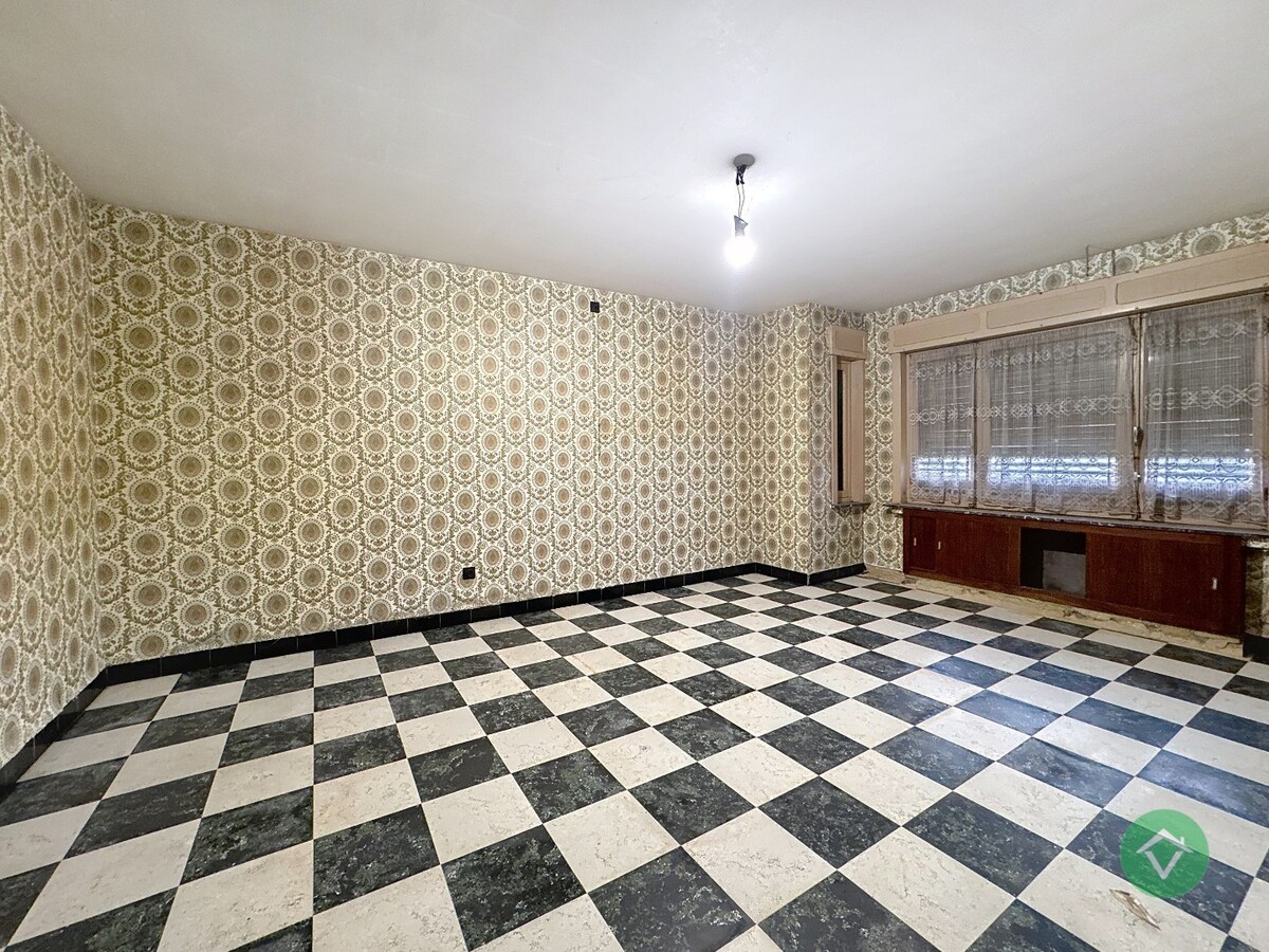 Alleenstaande woning met vergezichten te Zwevezele 