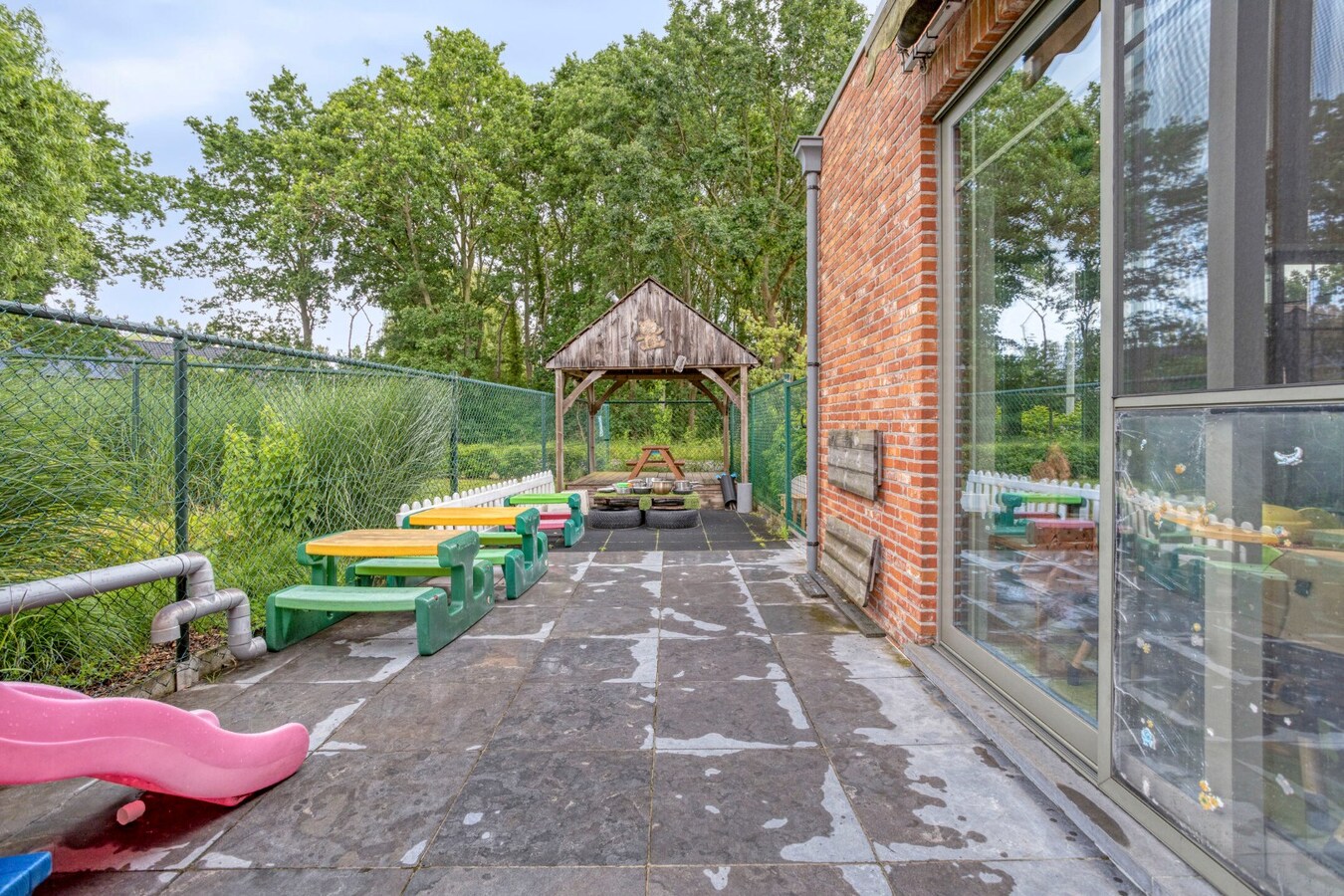 Unieke, veelzijdige villa met 2 afzonderlijke entiteiten te Duffel 