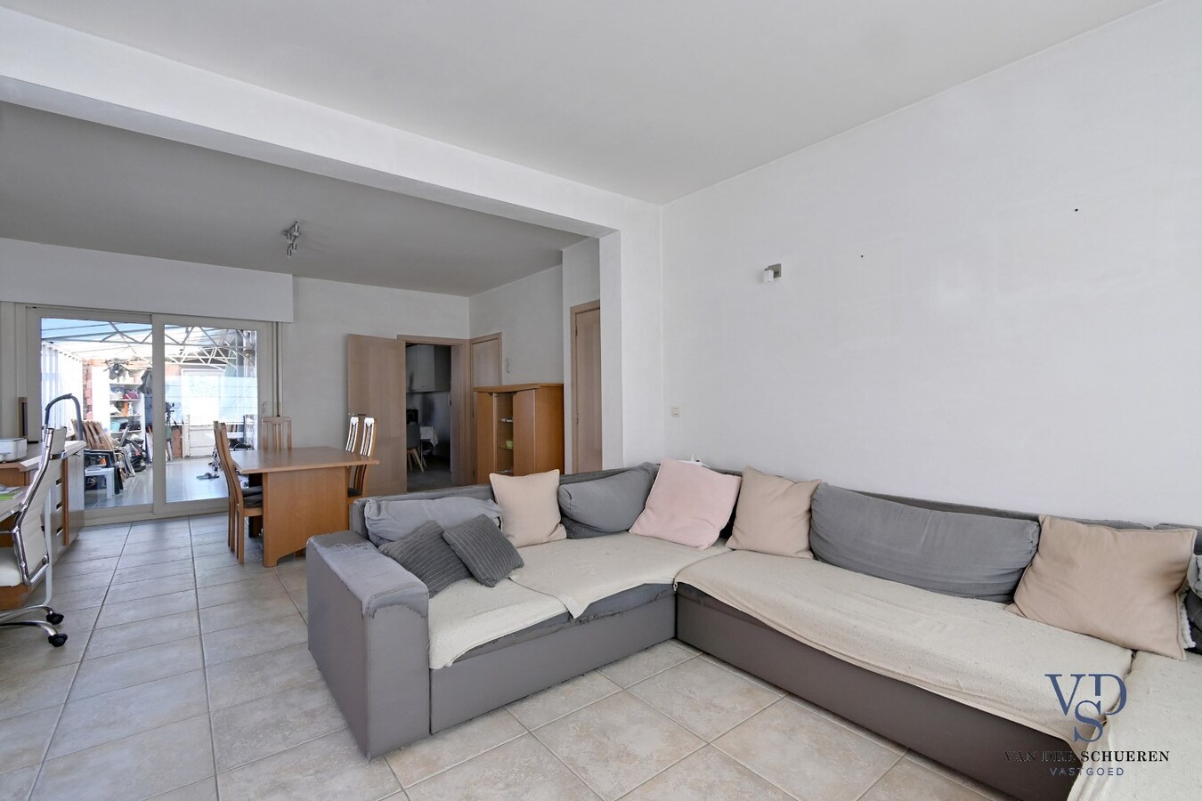 Degelijke Half Open Bebouwing 