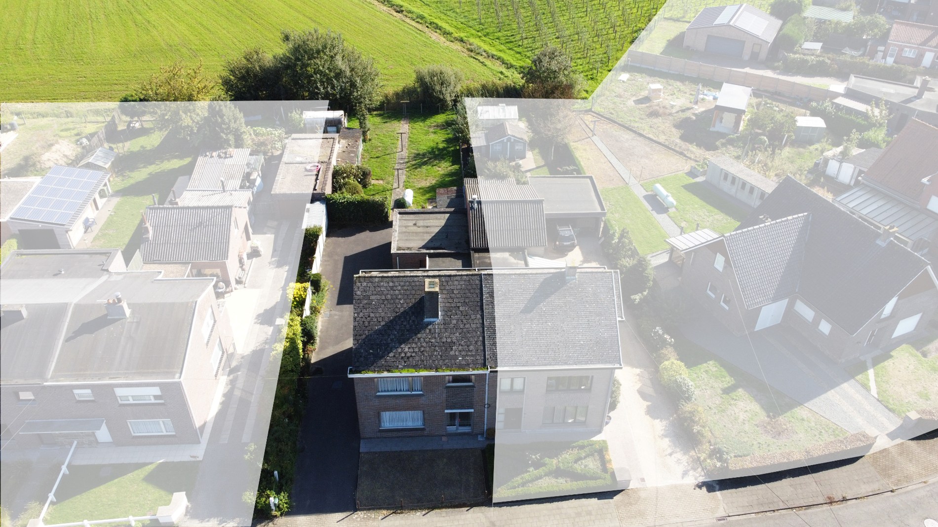 Te renoveren woning met 3 slpks op 607 m² te Lembeke 