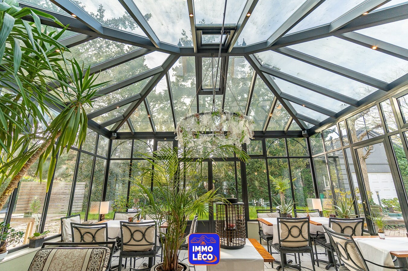 Bâtiment polyvalent pour l'Horeca ! Nombreuses possibilités ! 