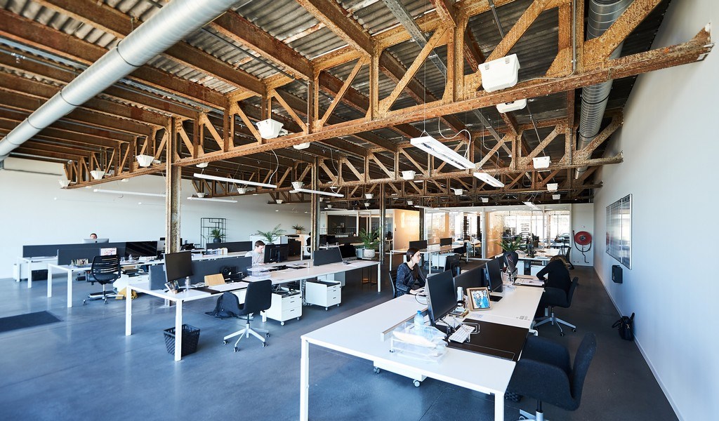 Uitzonderlijk loftkantoor te koop aan de Voorhaven in Gent