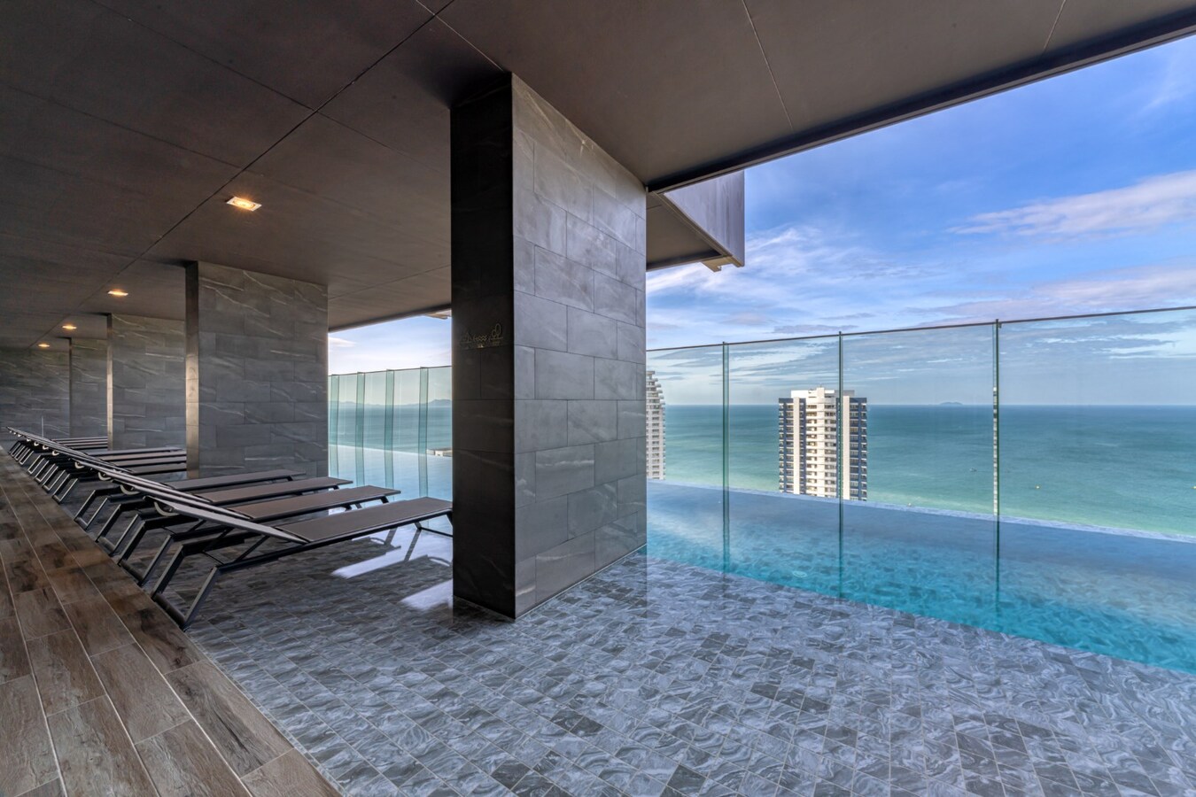 Thailand: The Panora Pattaya - nieuwbouw condominiums 