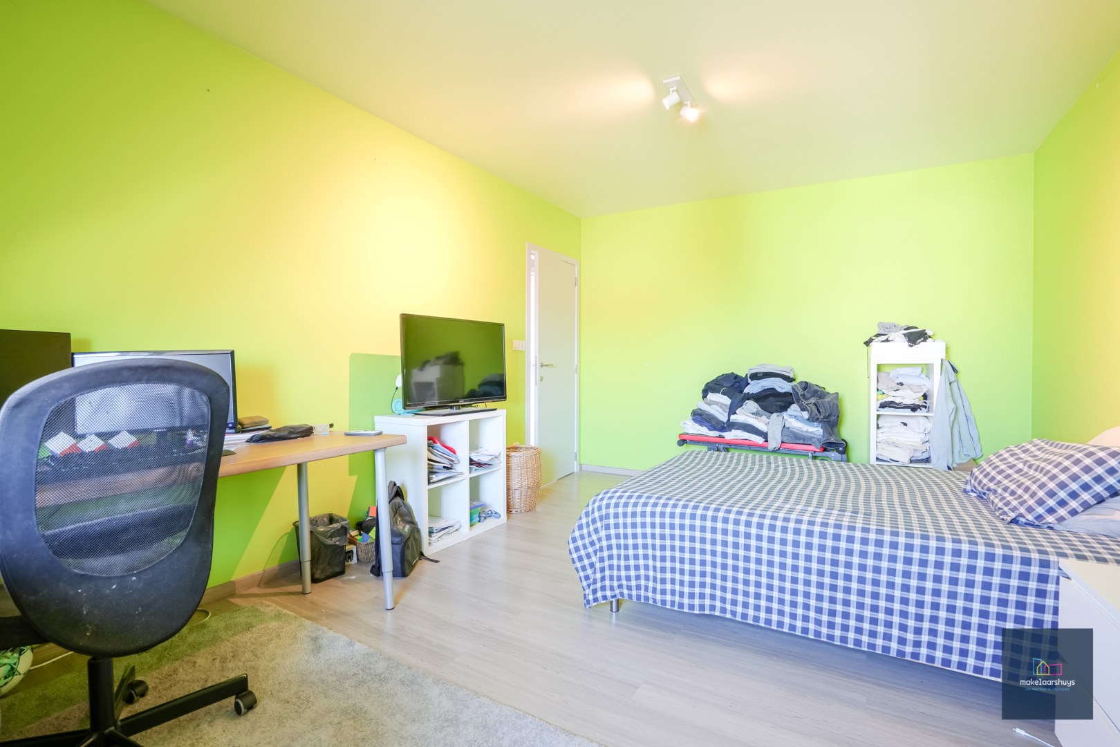 Rustig gelegen woning met 3slpk, garage en tuin 