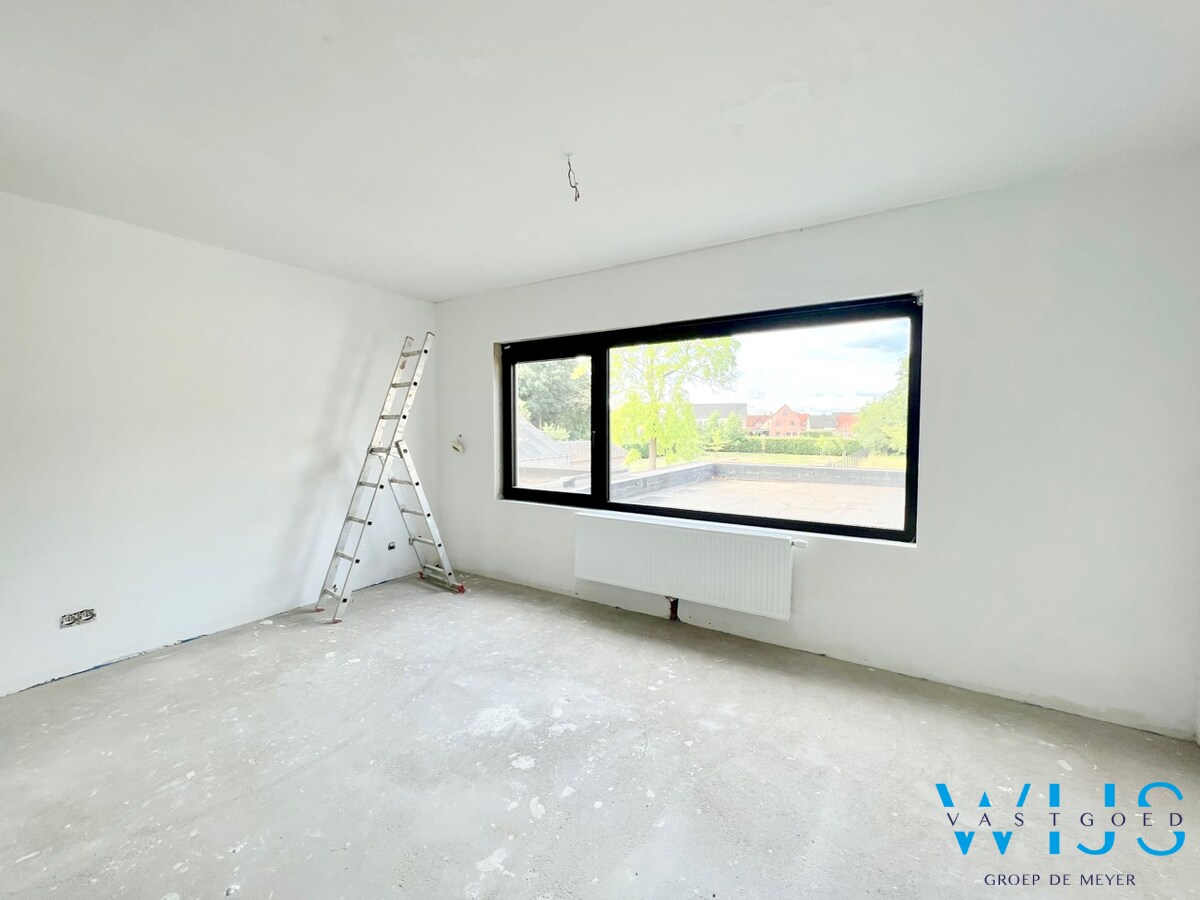 Af te werken vernieuwbouw te Ertvelde ! 