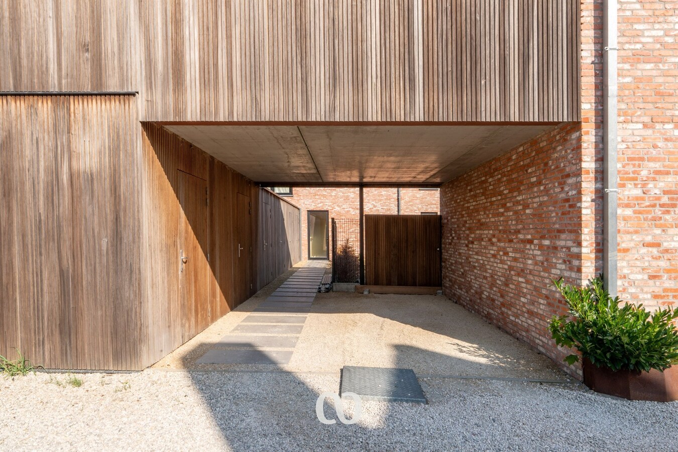 Ruime casco woning met tal van mogelijkheden! 