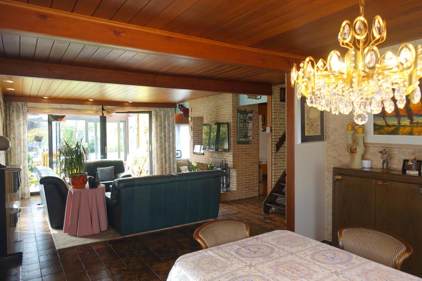 Charmante villa met zonnige tuin 