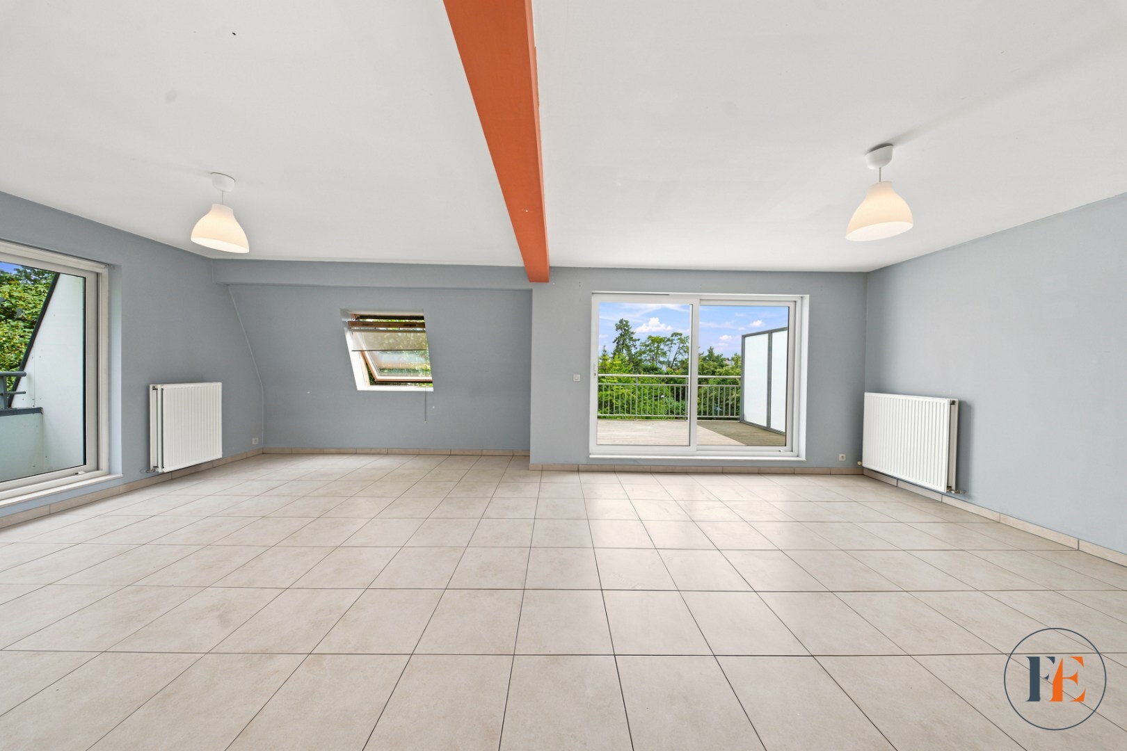Schitterend gelegen ruim appartement op de 2e verdieping 