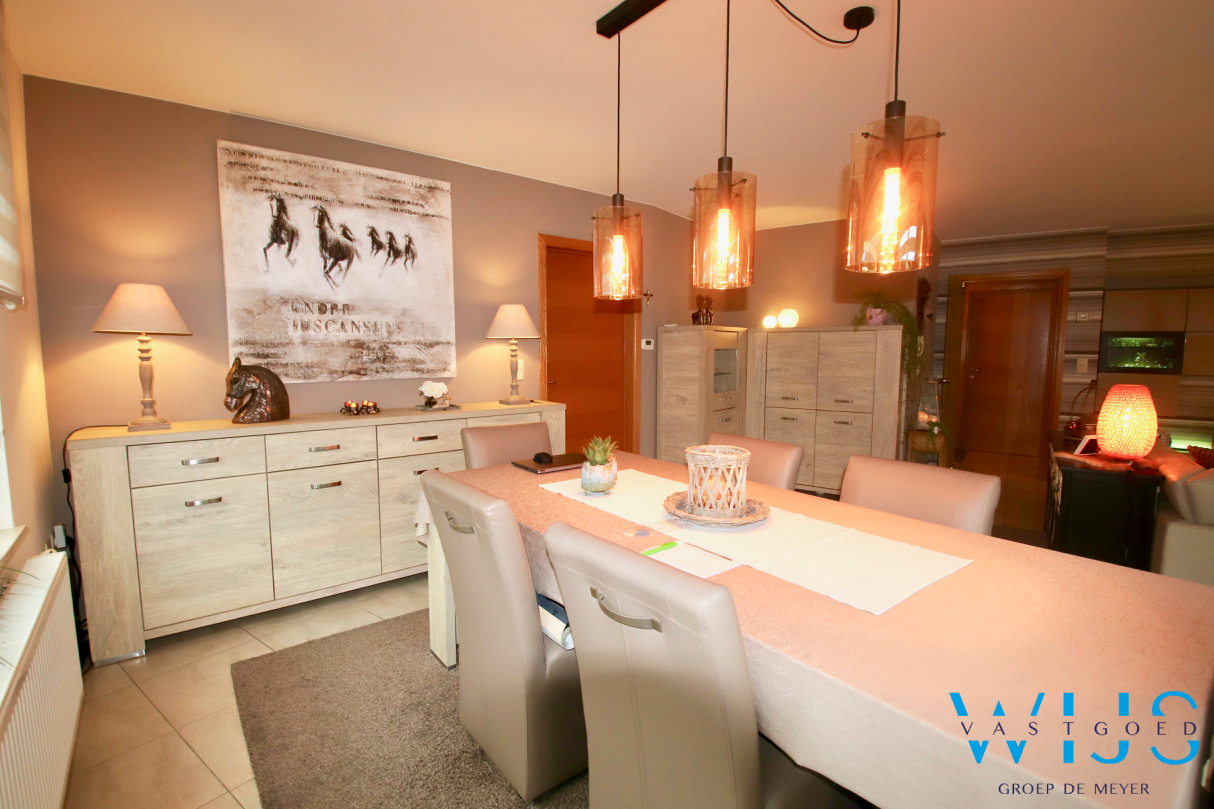 Instapklaar 3 slaapkamer appartement met terras te ERTVELDE ! 