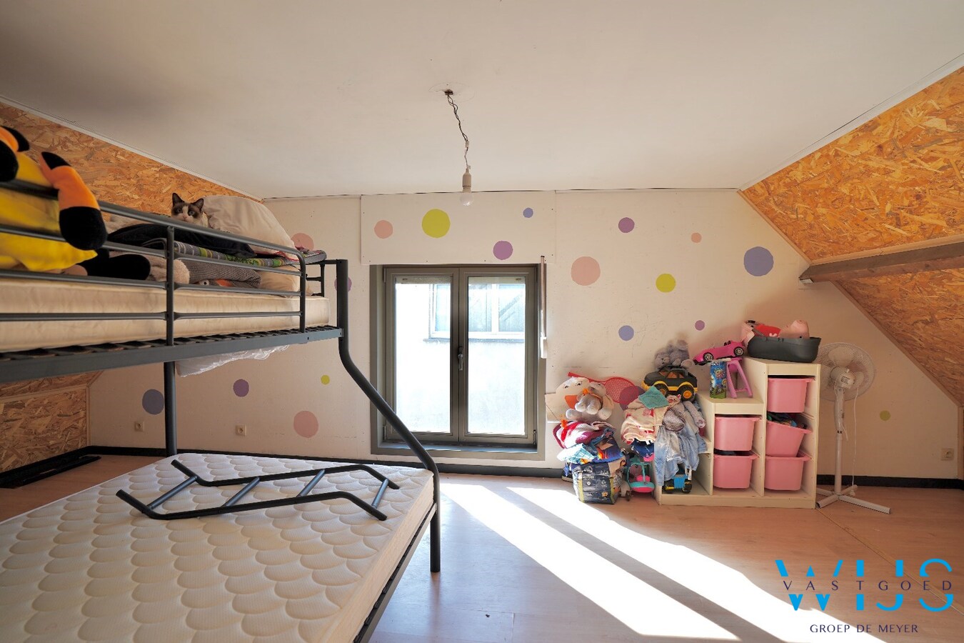 Instapklare woning met 5 slaapkamers te Evergem/ Doornzele! 