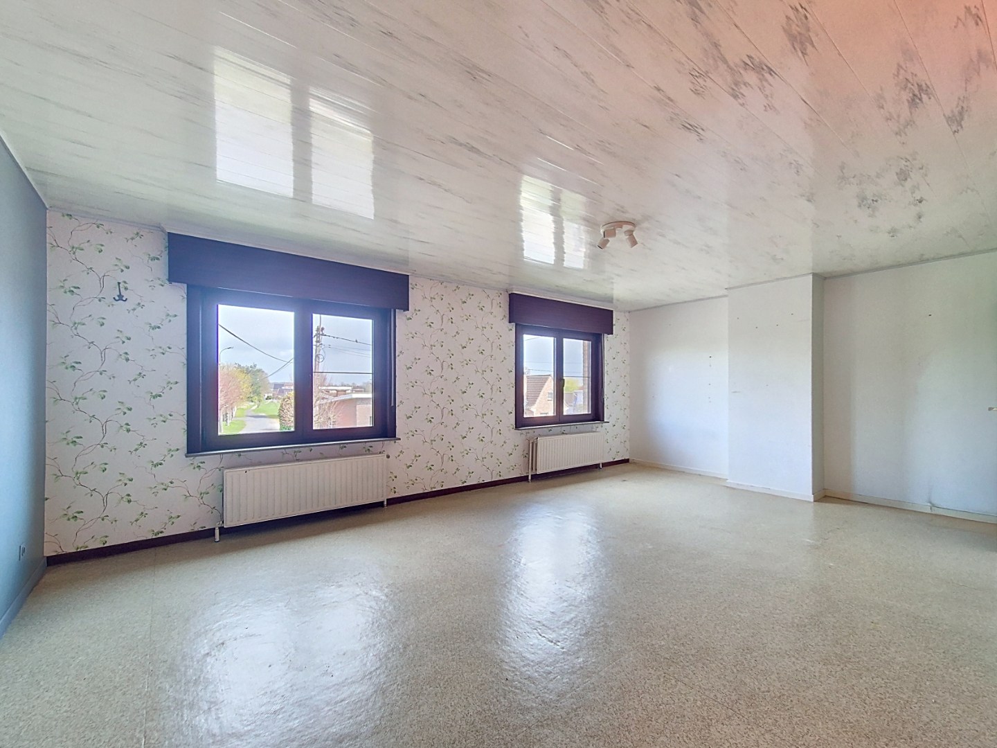 Gezellige HOB met 3 slaapkamers, tuin en garage 