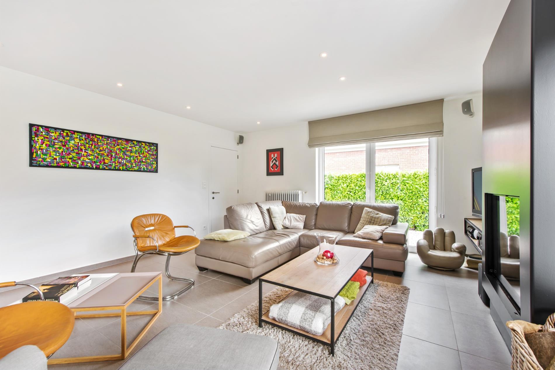 INSTAPKLARE VILLA OP ZEER CENTRALE LIGGING 