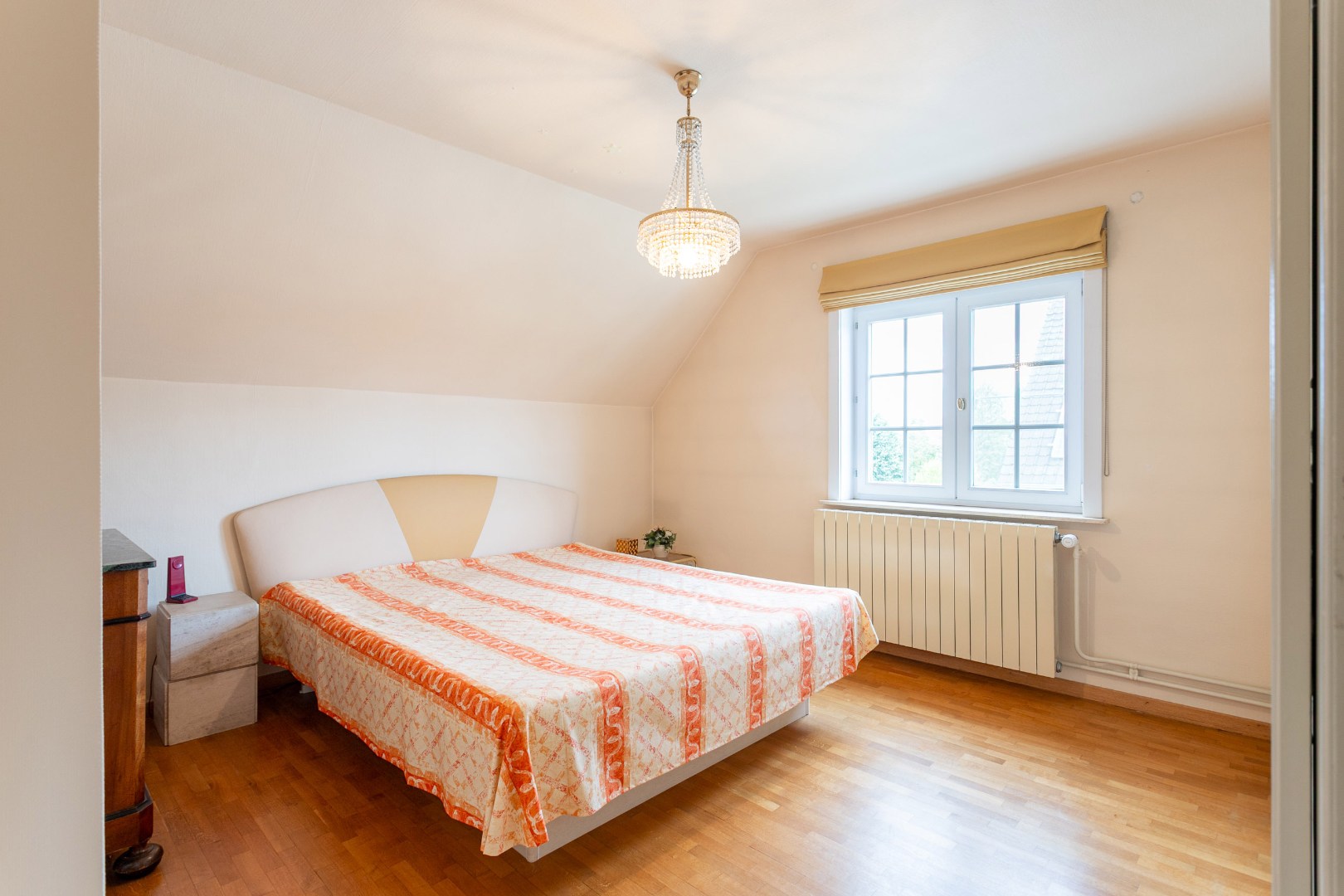 Solide woning (EPC:C) met 3 slpk, tuin en ruime garage 