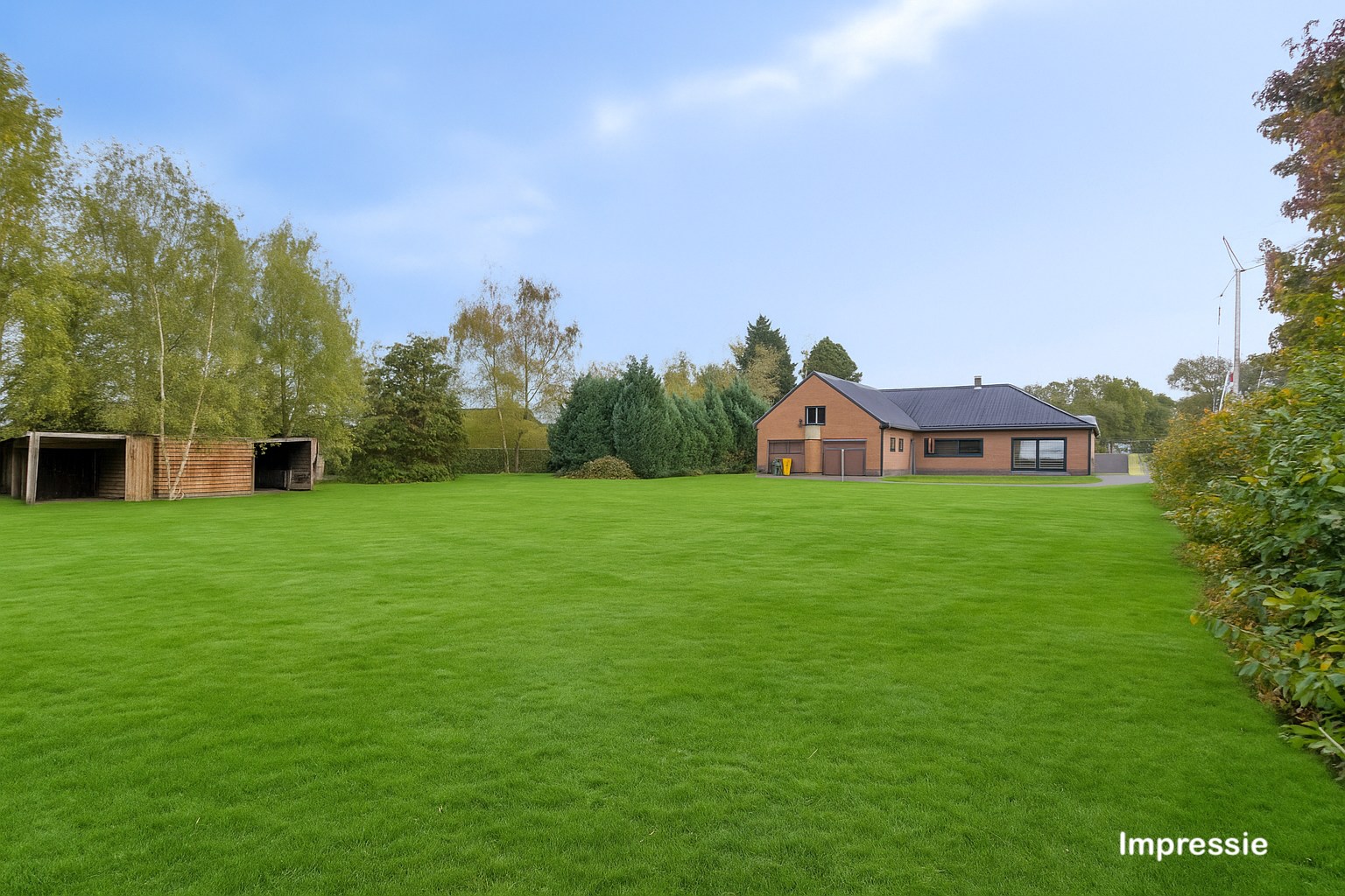 Te renoveren gezinswoning met 4 slpk. op een royaal perceel van 36a 75ca te Balen-Hulsen 