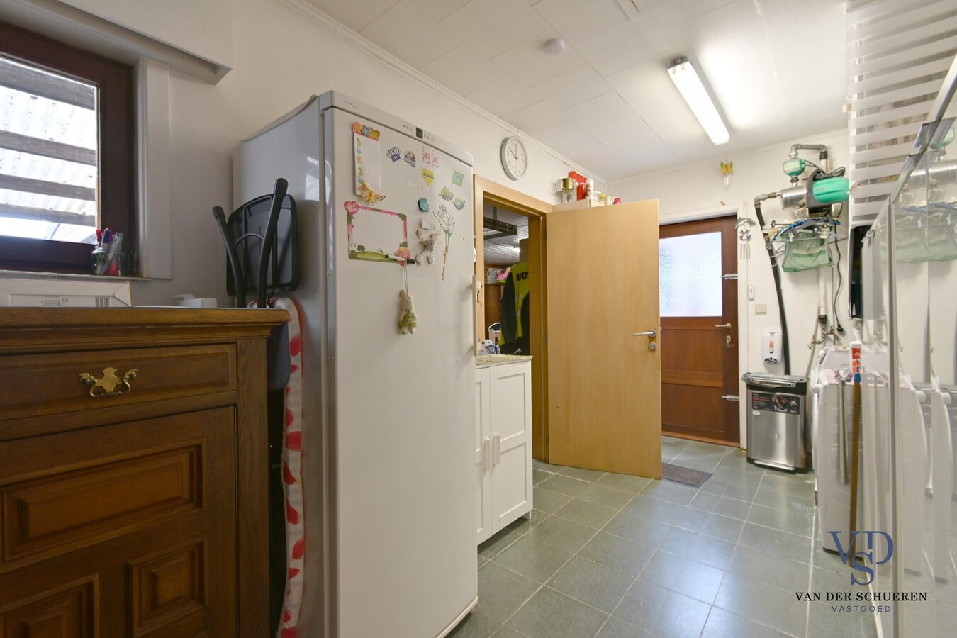Degelijke bungalowwoning met garage 