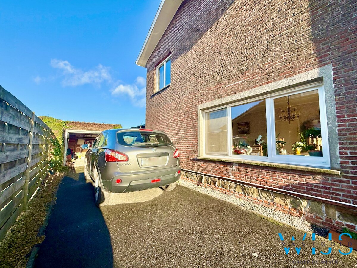 Vrijstaand woonhuis op 528m² te Kluizen ! 