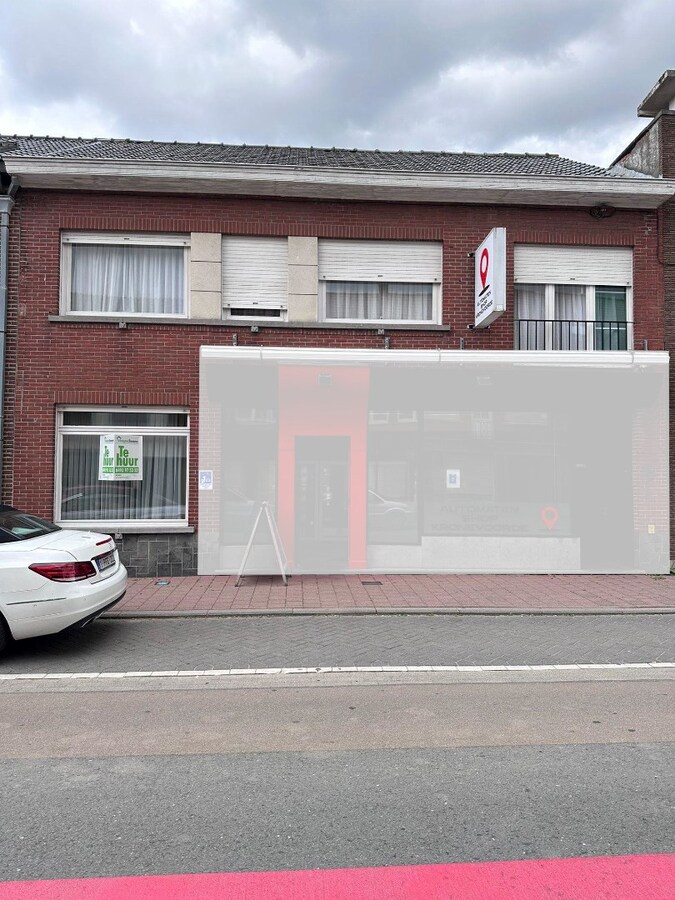 Te huur Handzame: woning met 4 slaapkamers en garage 