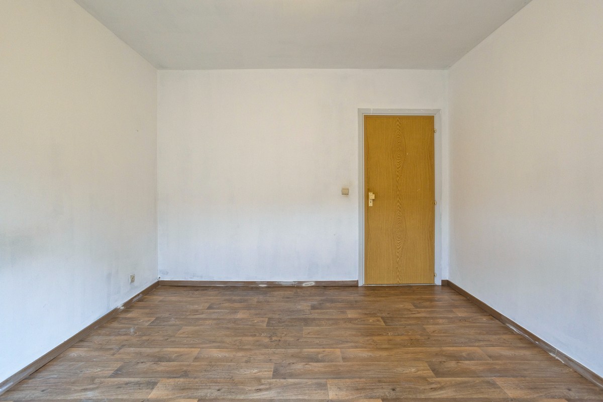 Open bebouwing met 3 slaapkamers, tuin en 2 garages op een perceel van 1108 m² in Haasrode! – EPC 363 kWh/m² - bewoonbare opp. 196 m² 