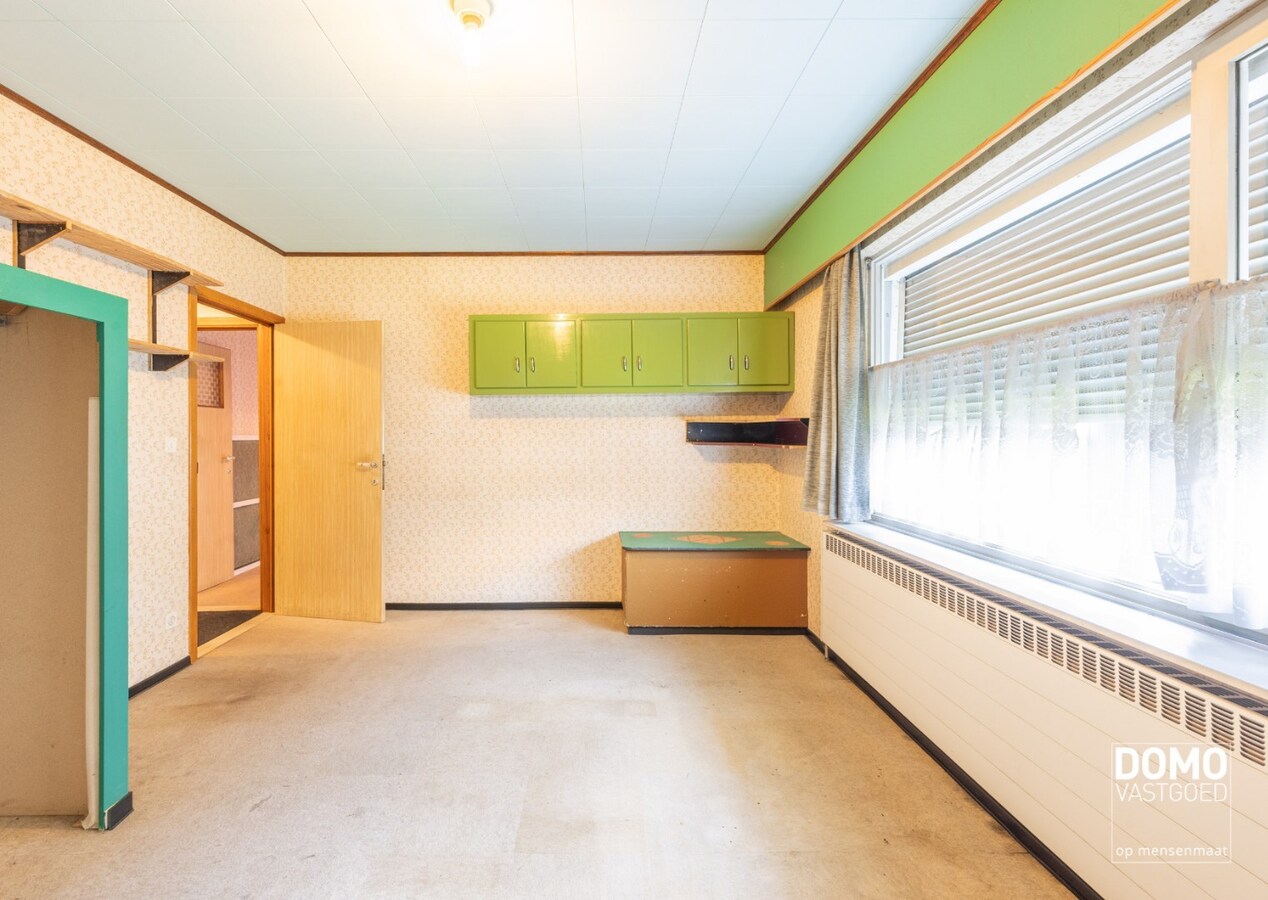 RUIME GELIJKVLOERSE WONING OP EEN PERCEEL VAN 12A 80CA MET 3 SLAAPKAMERS, EN GARAGE TE BOEKT (HEUSDEN-ZOLDER) 