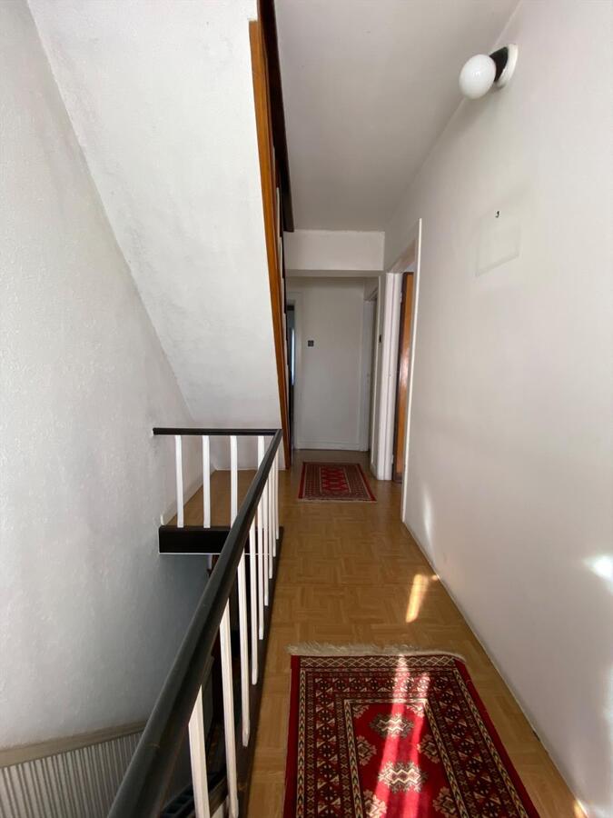 Woning met 3 slaapkamers en loods te Kortemark 