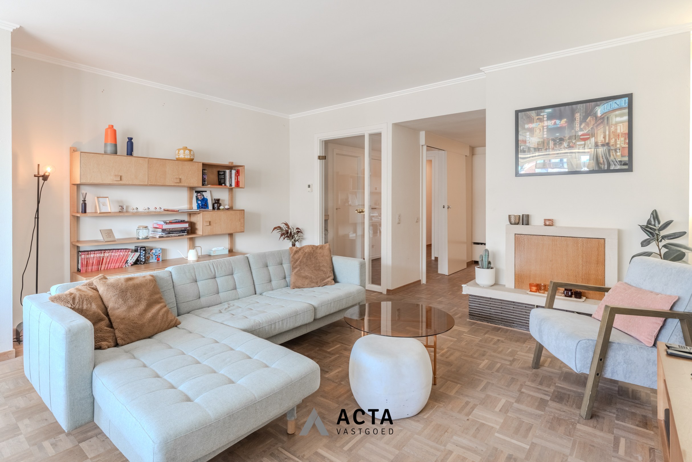 Instapklaar appartement met 2 terrassen in het centrum 