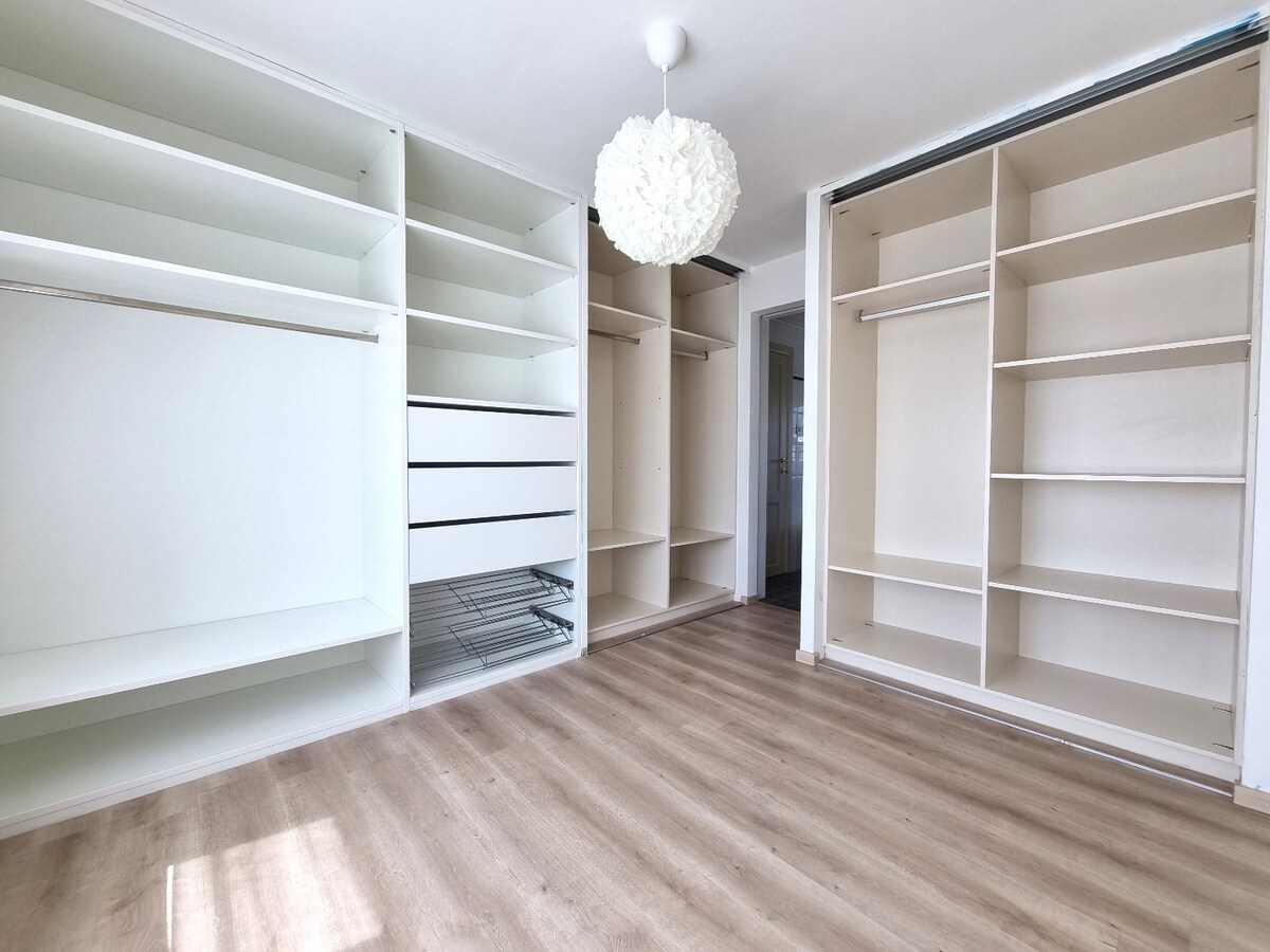 Verrassend mooie gezinswoning met tuin en dubbele garage - Zeebrugge 