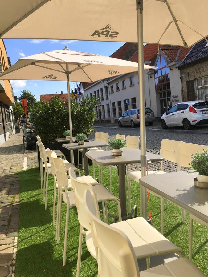 Over te nemen gezellig Eethuis in het hartje van jabbeke 