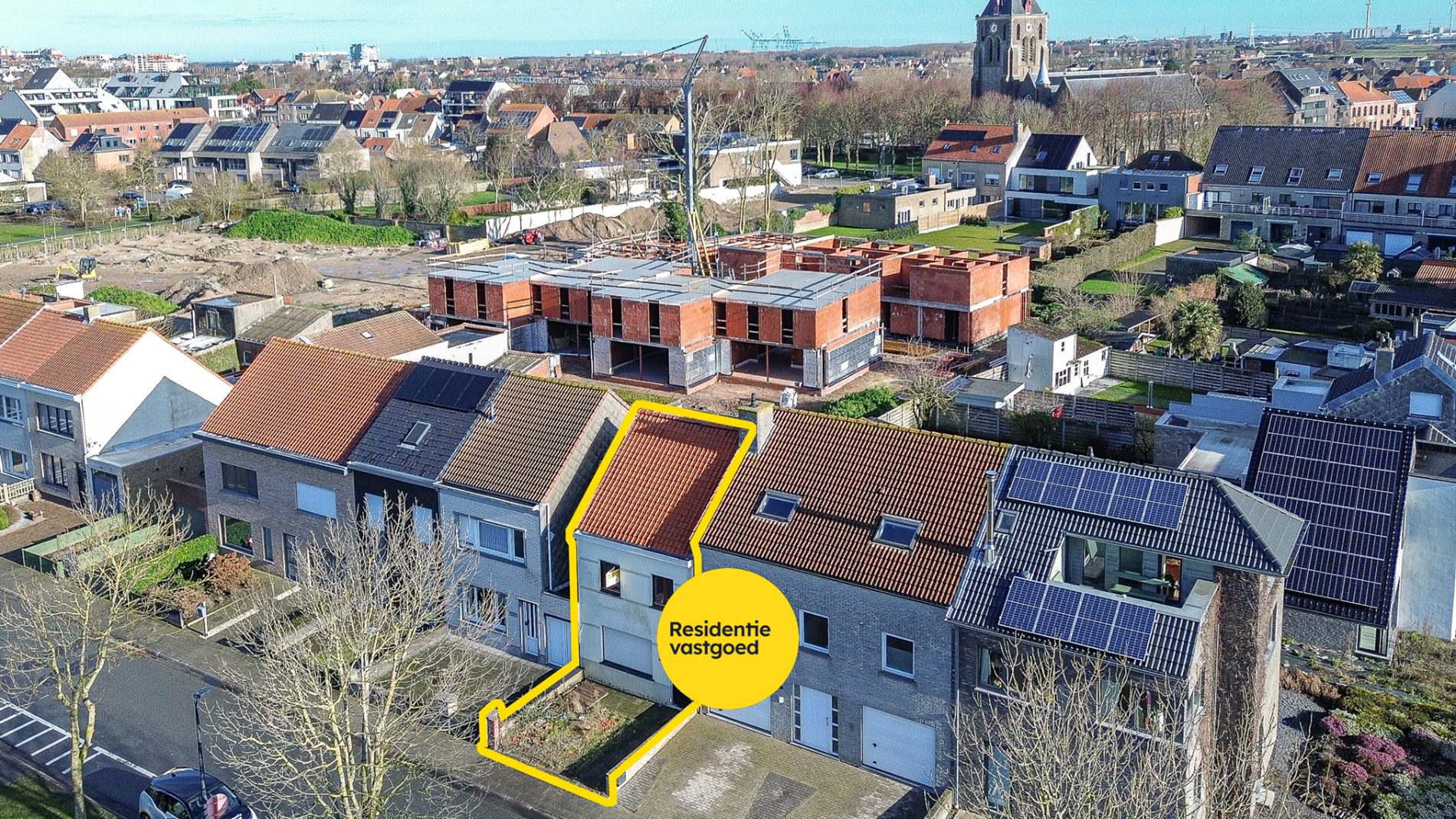 Te renoveren rijwoning met potentieel in hartje Blankenberge 