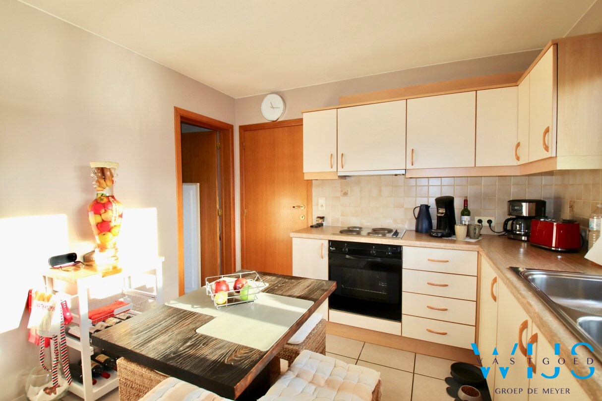 Ruim &amp; energiezuinig 2 slaapkamerappartement te EVERGEM ! 