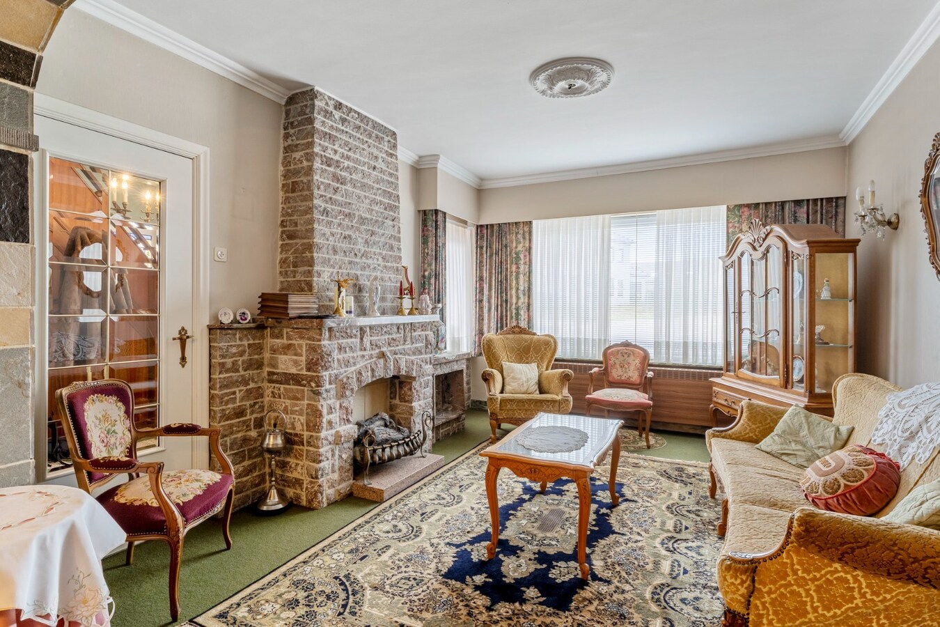 Halfvrijstaande gezinswoning op een ruim perceel van 13a80ca op wandelafstand van het centrum van Opoeteren! 