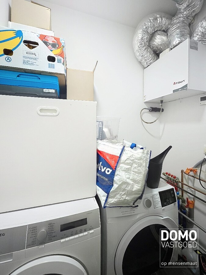 INSTAPKLAAR TWEE SLAAPKAMER APPARTEMENT MET TERRAS RUSTIG GELEGEN TE BOEKT (HEUSDEN-ZOLDER) 