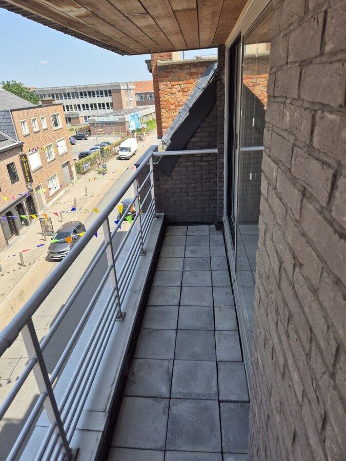 Appartement met autostaanplaats centrum Avelgem 
