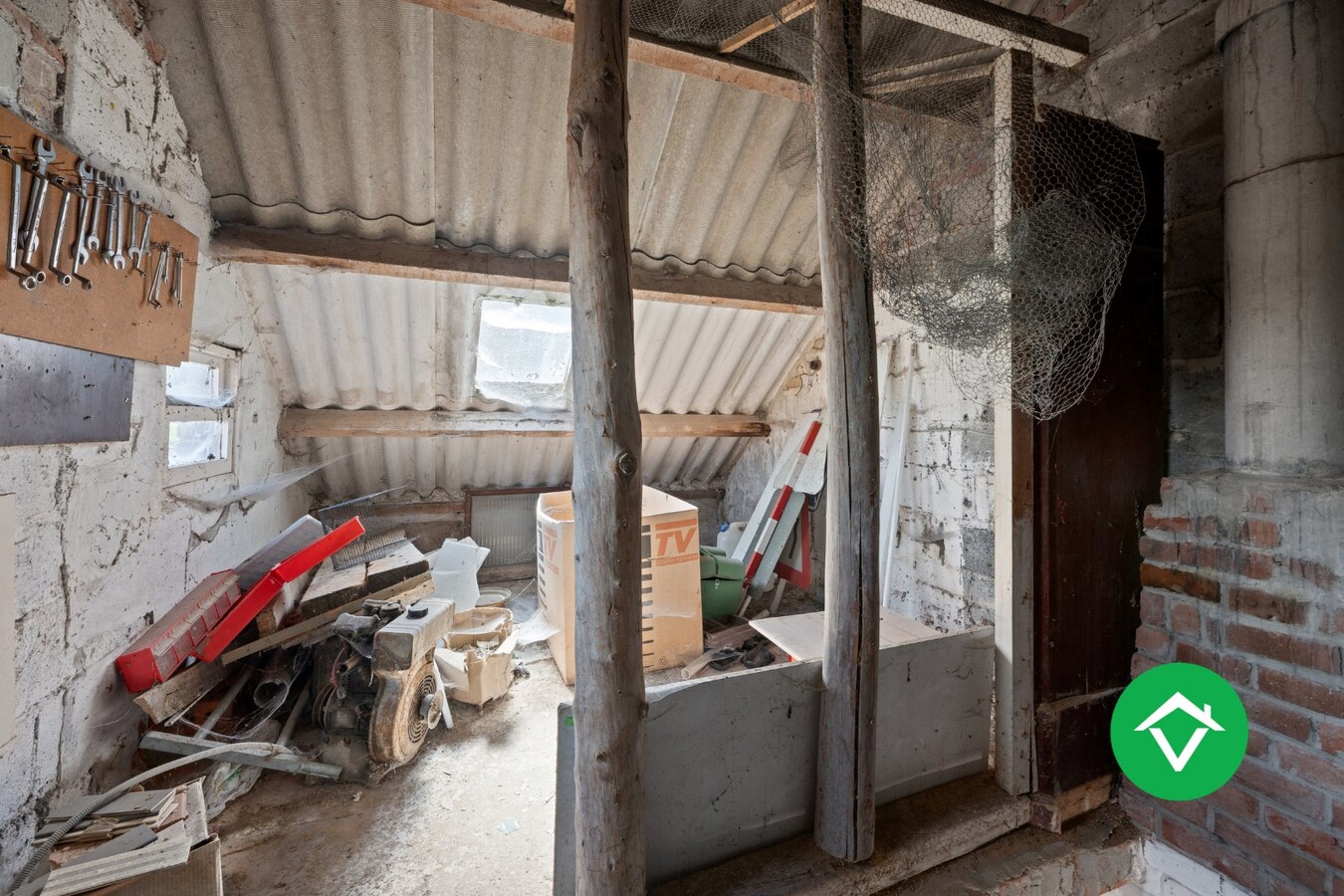 Woning met 3 slaapkamers en garage te Koekelare 
