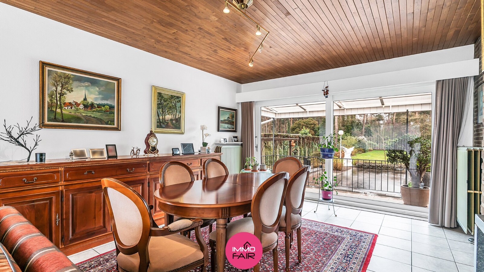 Charmante bungalow met veel potentieel, op een rustige ligging in het groene Gellik 