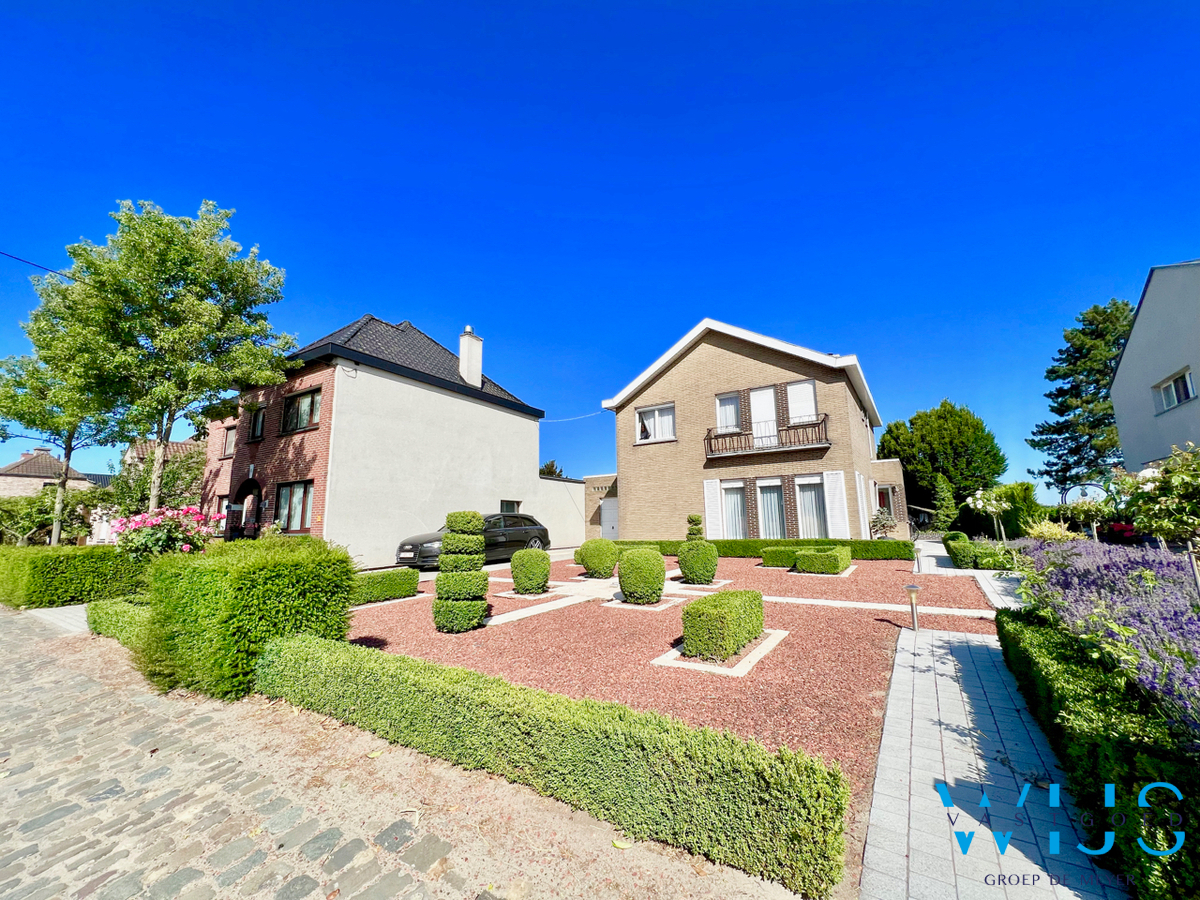 Stevig woonhuis op een prachtig perceel te Ertvelde/Oosteeklo 