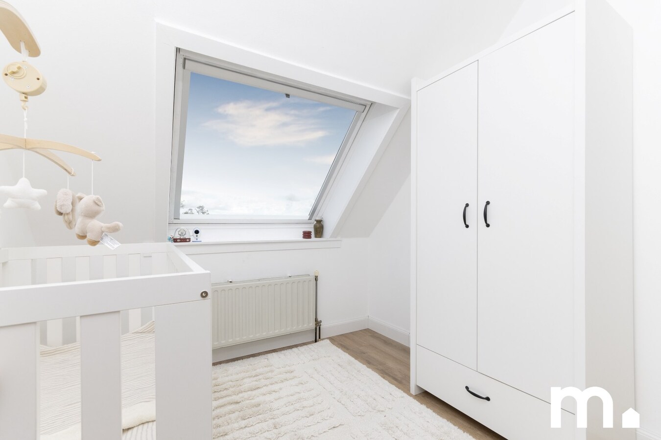 Lichtrijk appartement met 2 slaapkamers te koop in Harelbeke. EPC B 