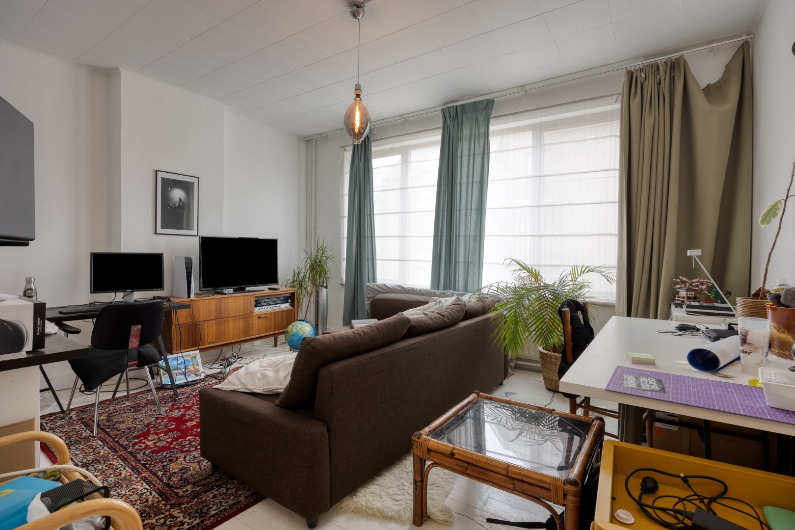Ruime stadswoning met achteruitgang via Janseniusstraat met 4 slaapkamers, garage en tuin te Leuven- EPC 239kwh/m2 