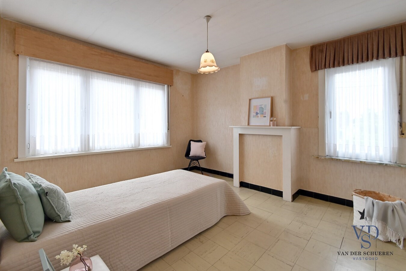 Degelijke Half Open Bebouwing 