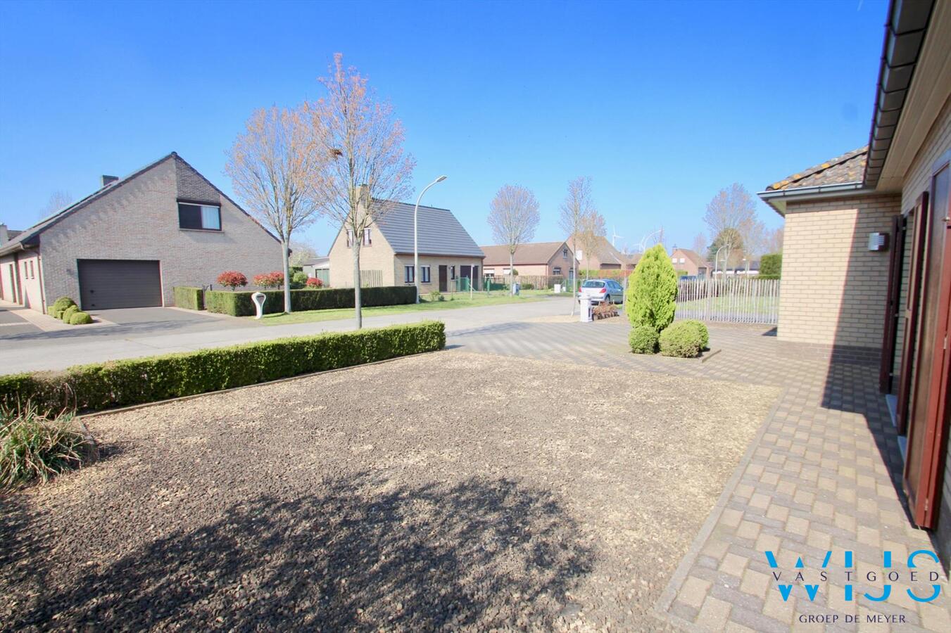 Gezellige goed onderhouden bungalow op een mooi perceel 