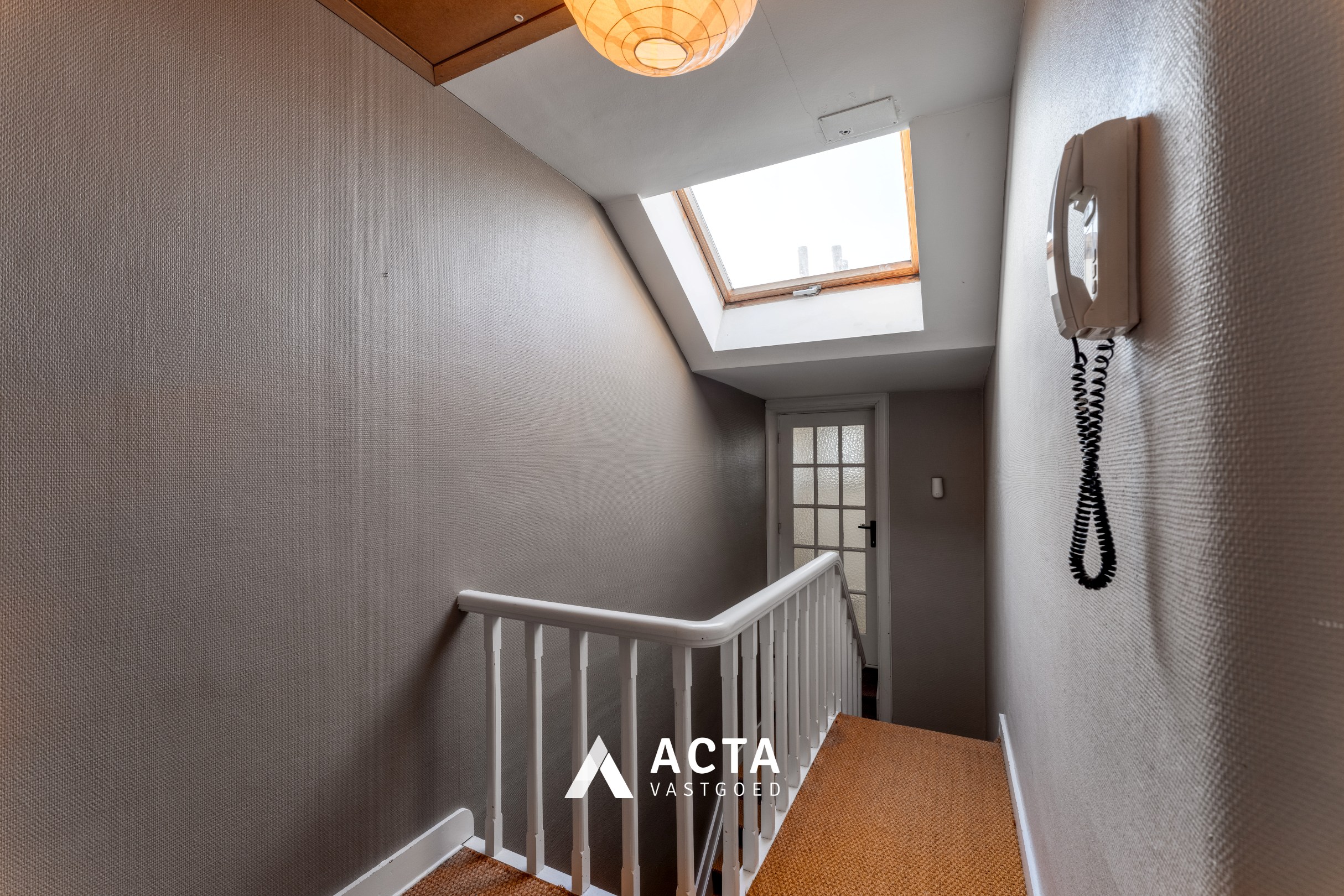 Charmant herenhuis- 3 slpk, praktijk +zonnige tuin 