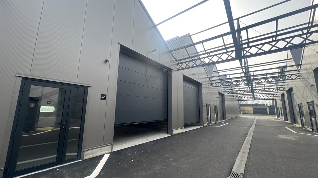 Nieuwbouw opslagruimtes te huur nabij N407 in Kalken