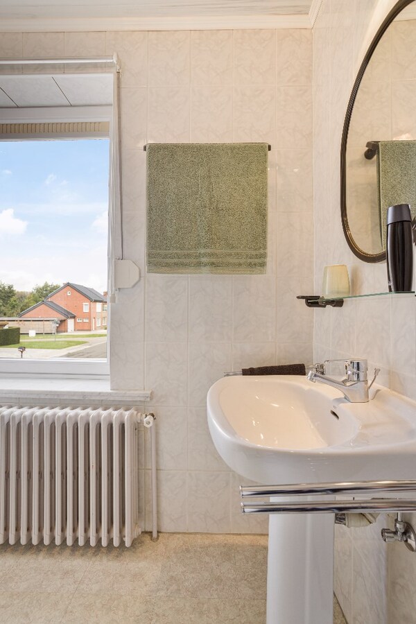 Gezellige gezinswoning in het centrum van Petegem 