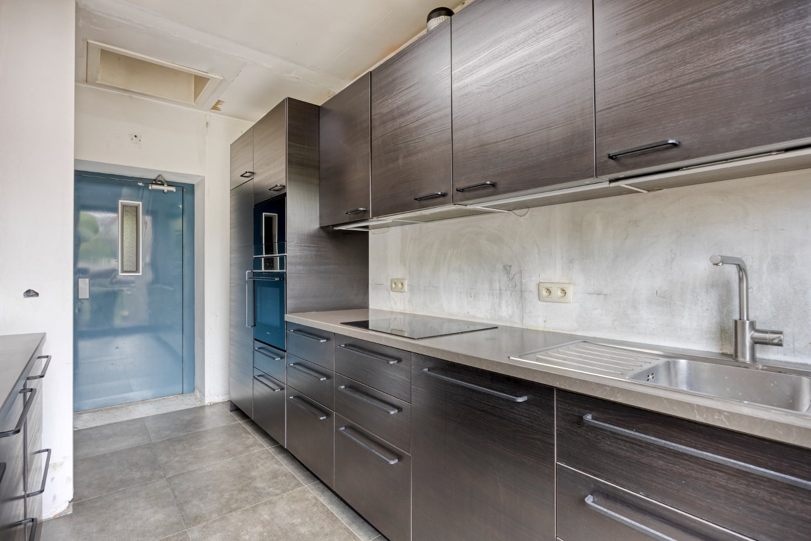 Prachtig herenhuis op de Tiensevest met mogelijkheid tot praktijkruimte - bewoonbare opp. 555 m² 