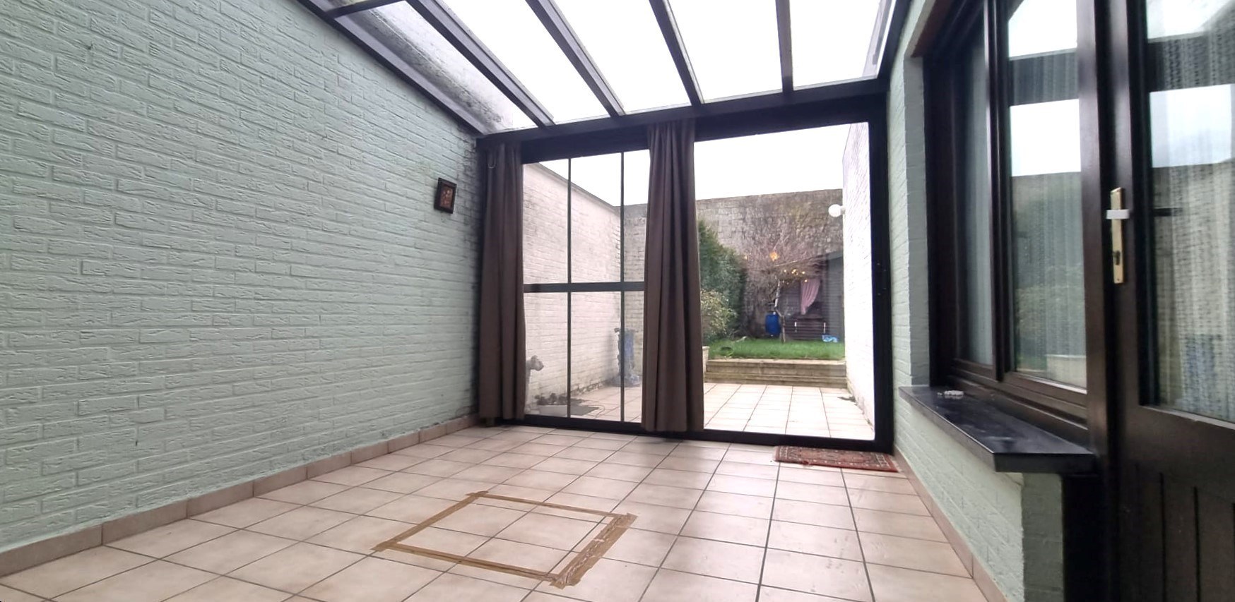 Gelijkvloers appartement  met 2 slkp. in het centrum van Leopoldsburg 