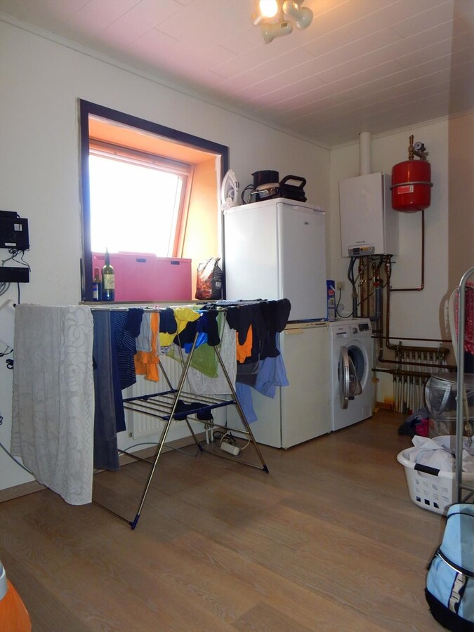 Gezellig en ruim appartement met zonnig terras te Varsenare 