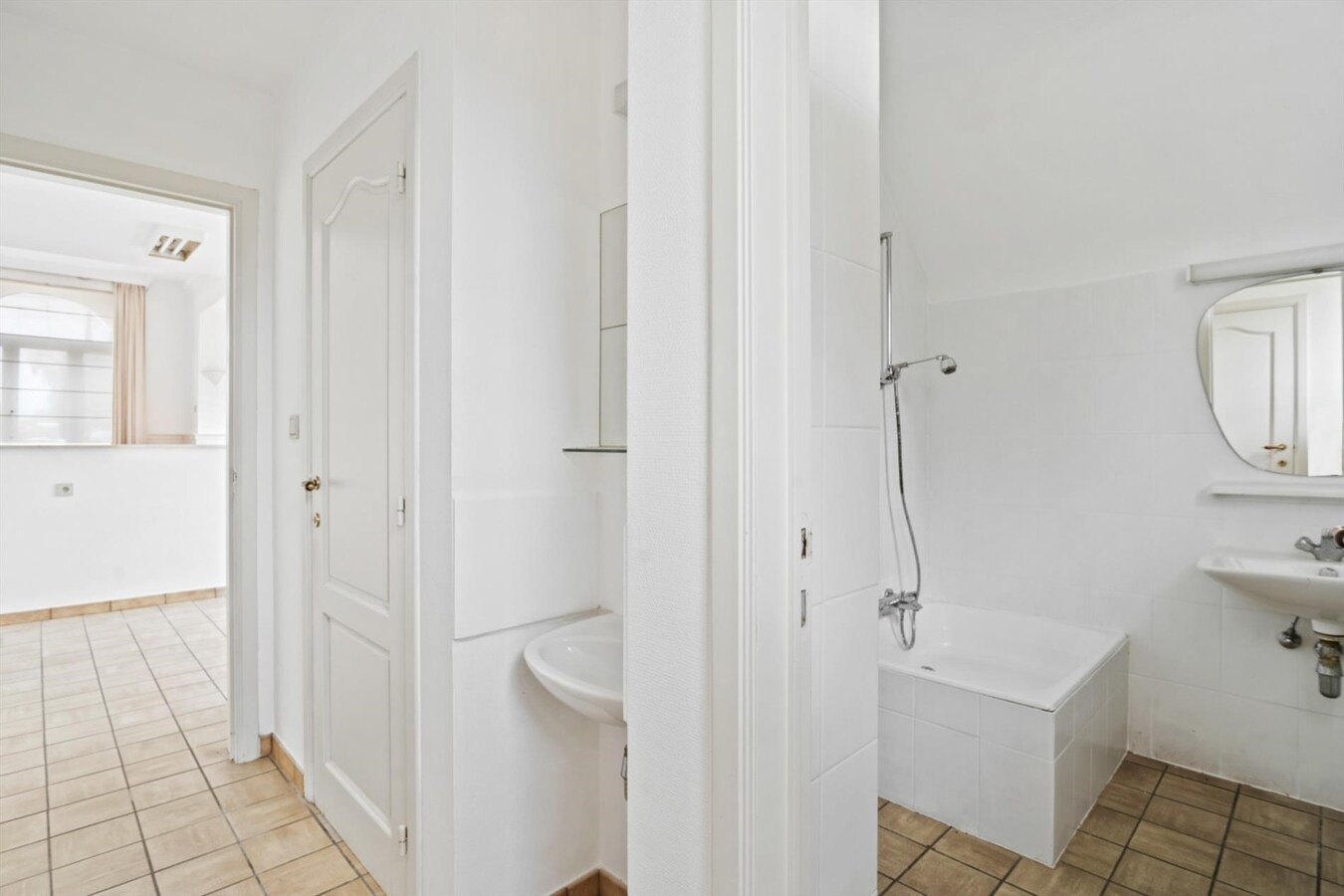 Ruime karakterwoning op groot perceel van 953m² 