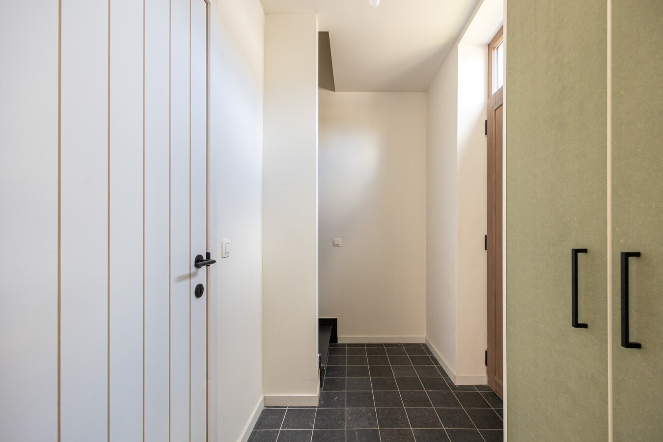 Moderne landelijke villa met A+ energieprestatie in rustige wijk 