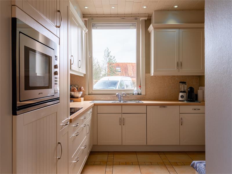 Landelijk gelegen vrijstaande woning op groot stuk grond! 