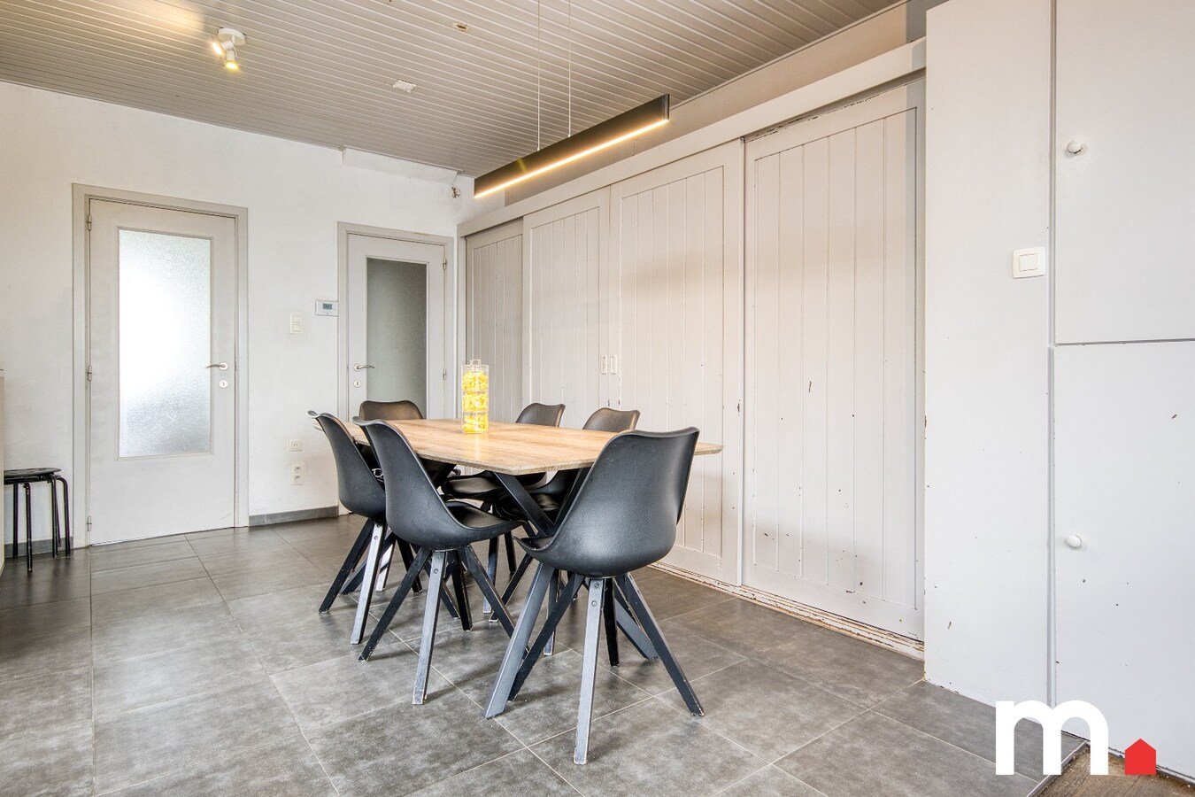 Instapklare woning te Dadizele met schitterend landelijk uitzicht en 5 slaapkamers! 