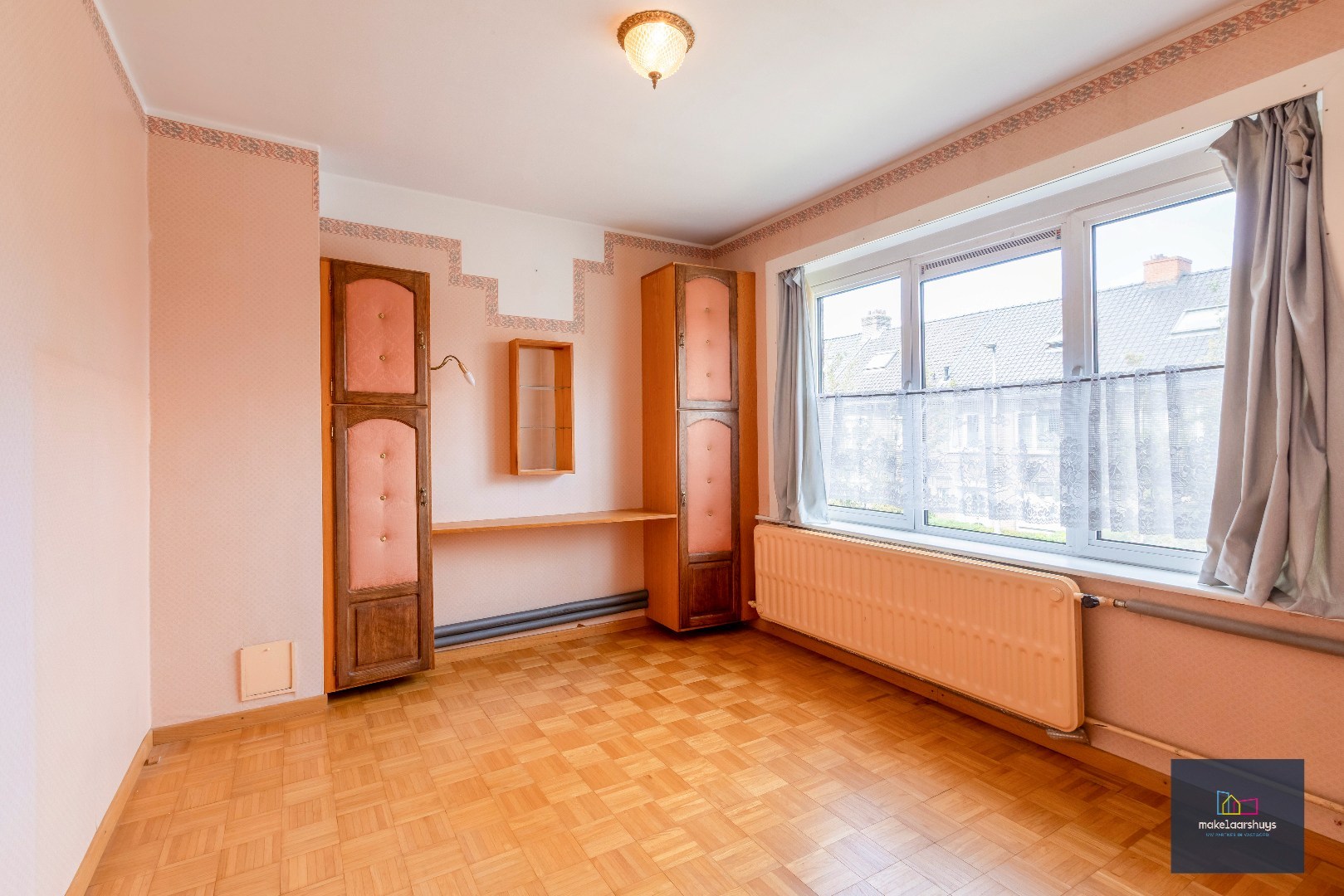 Gunstig gelegen woning met tuin en garage 